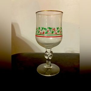 11 gold rimmed Christmas wine glasses